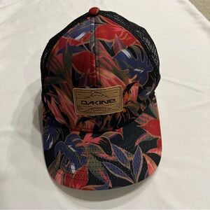 Dakine Tropical Leaf Print Hat - Red and Black